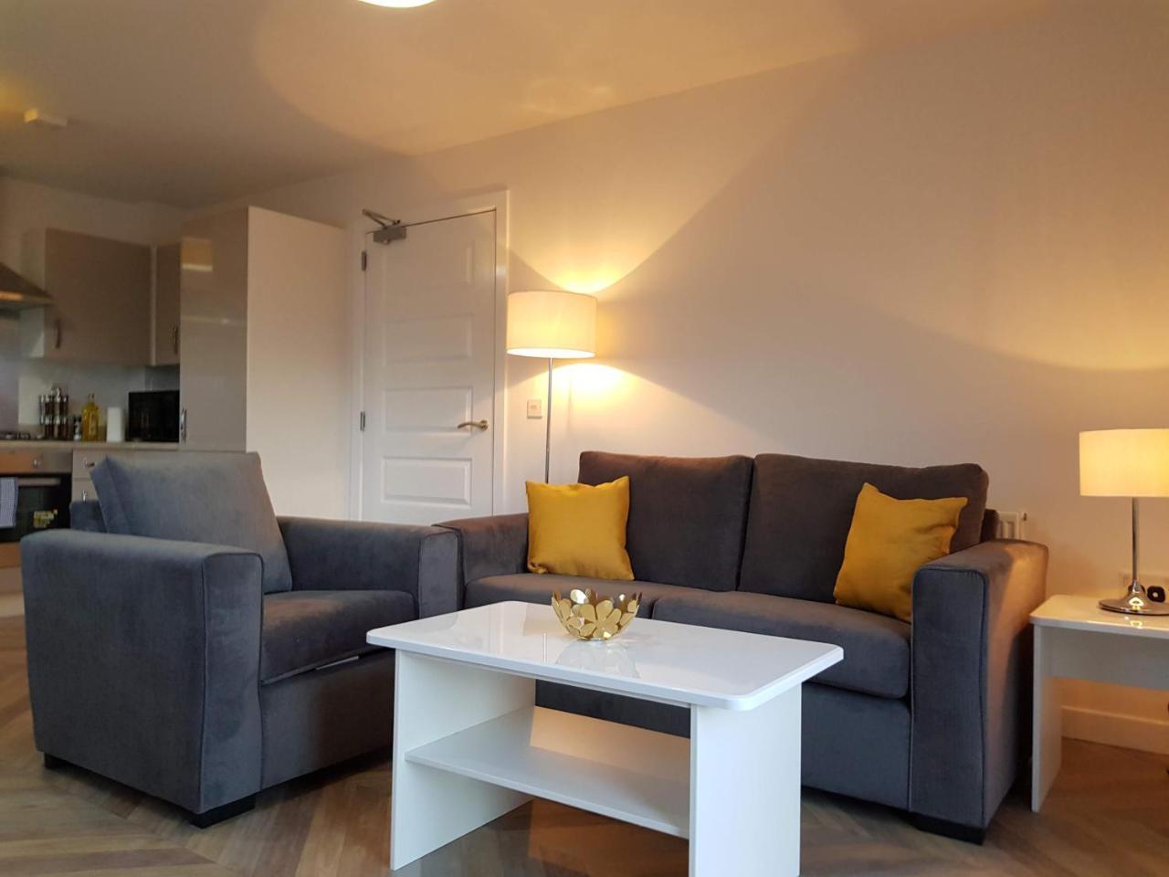1 Royal View Apartments Stirling Bagian luar foto